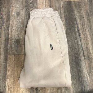 Comfrt Cream Sweatpants
